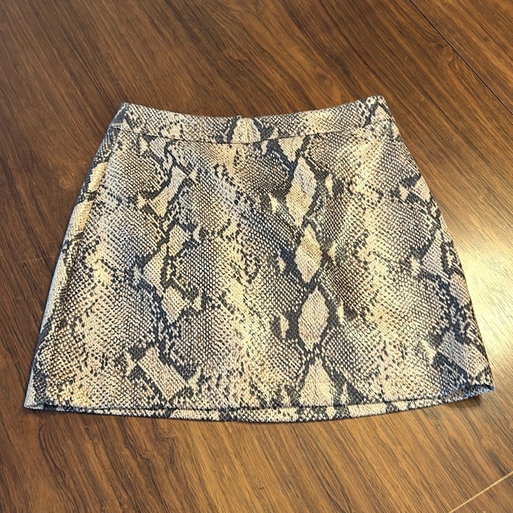 Faux Leather Animal Print Skirt